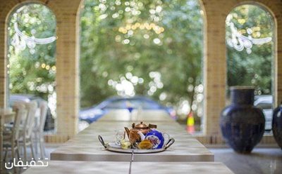 تهران-53-تخفیف-رویای-صرف-یک-غذای-لذیذ-ایرانی-در-رستوران-دلی-جان-94998
