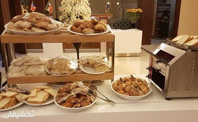 تهران-40-تخفیف-یک-صبحانه-رویایی-به-همراه-موسیقی-در-رستوران-شاین-94845