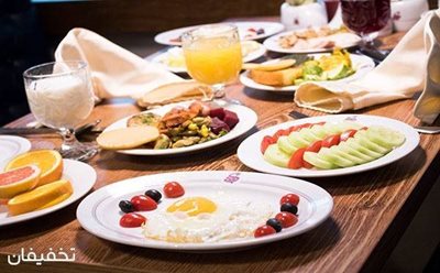 تهران-35-تخفیف-بینظیرترین-بوفه-صبحانه-در-هتل-چهار-ستاره-سیمرغ-95535