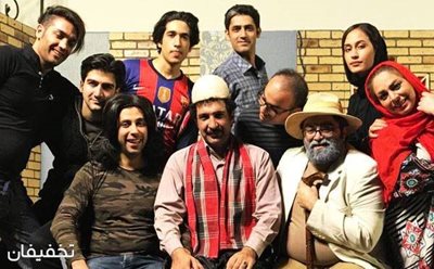 تهران-56-تخفیف-نمایش-کمدی-موزیکال-لاکچری-97380