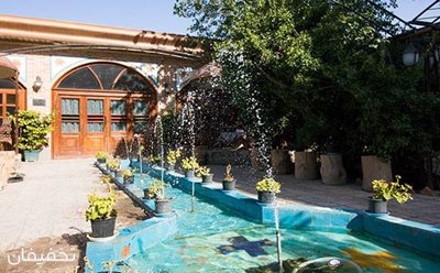 45% تخفیف رستوران باغ شازده در فضایی سنتی و قدیمی