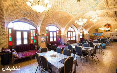 تهران-45-تخفیف-رستوران-باغ-شازده-در-فضایی-سنتی-و-قدیمی-98815