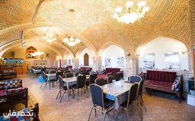 تهران-45-تخفیف-رستوران-باغ-شازده-در-فضایی-سنتی-و-قدیمی-98816