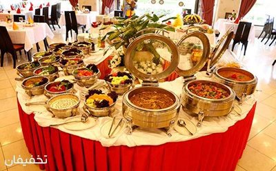 تهران-21-تخفیف-بوفه-شام-پنجشنبه-های-رستوران-هتل-پارسیان-استقلال-101559