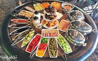 40% تخفیف بوفه صبحانه در فودکورت سه بن