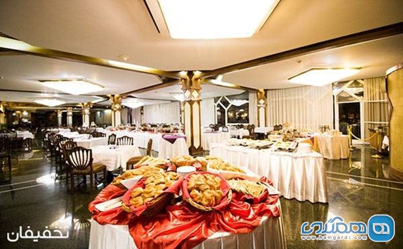 30% تخفیف بوفه صبحانه شاهانه در هتل پنج ستاره لاله تهران