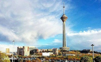تهران-43-تخفیف-ضیافتی-با-شکوه-در-رستوران-ایوان-برج-میلاد-105051