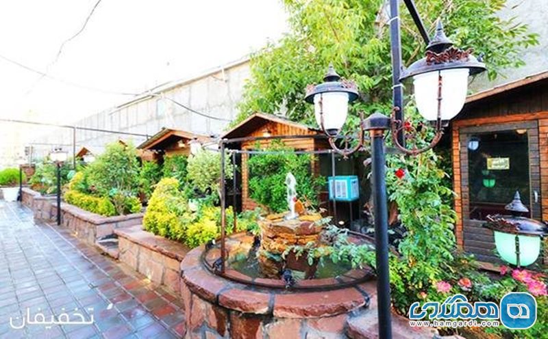 40% تخفیف منو باز و سرویس سفره خانه ای باغ رستوران ونوس