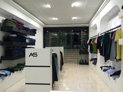 فروشگاه پوشاک مردانه آث