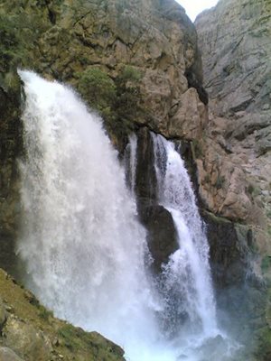 آبشار چکان