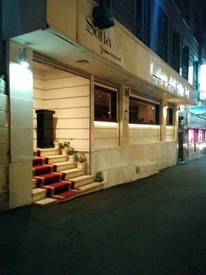 تهران-رستوران-ایتالیایی-سوفیا-55685