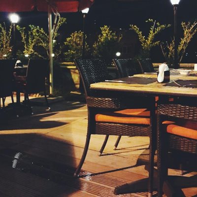 رستوران ایتالیایی لمزی