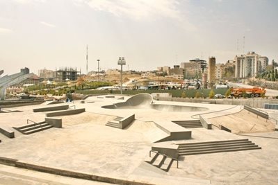 پیست اسکیت آب و آتش