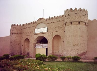 ایرانشهر-قلعه-ناصری-20036