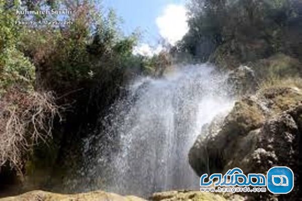 آبشار کوهمره سرخی (آبشار رمقان)