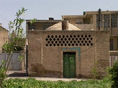 خرم-آباد-مقبره-باباطاهر-25589