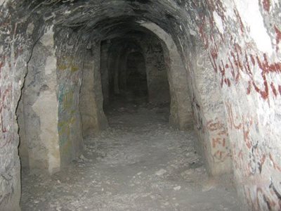 فامنین-غار-قلعه-جوق-29036