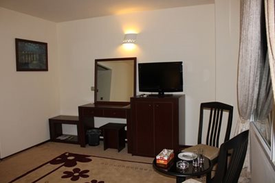 کاشان-هتل-نگارستان-32170