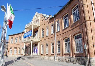 میدان انقلاب
