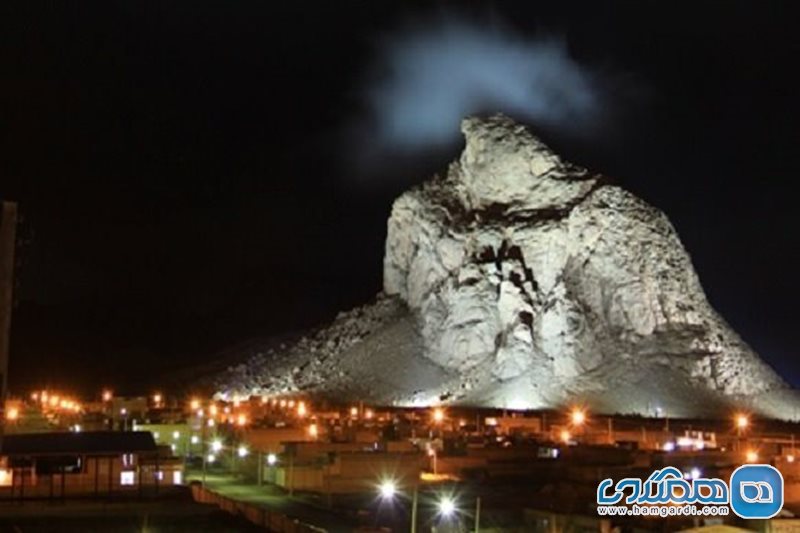 کوه عقاب تفت