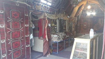 فروشگاه رفوگری هنرهای ایرانی فرش