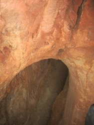 غار خاکستر