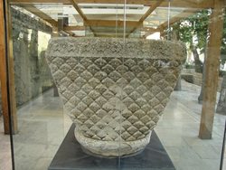 موزه ی سنگ طاق بستان