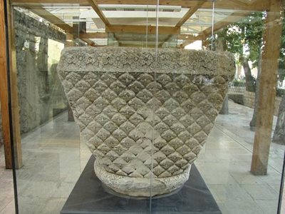 کرمانشاه-موزه-ی-سنگ-طاق-بستان-58293
