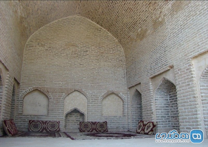 کاروانسرای قدمگاه