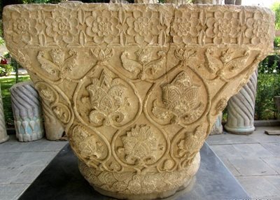 کرمانشاه-موزه-ی-سنگ-طاق-بستان-59405