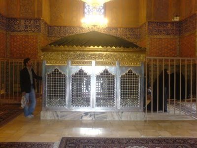 مشهد-آرامگاه-خواجه-ربیع-60932