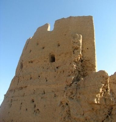 اصفهان-قلعه-قورتان-61748