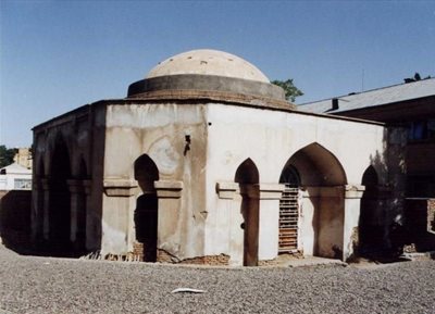 آرامگاه بقراط