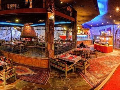 اراک-رستوران-سنتی-کوهستان-84082