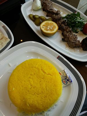 بندرانزلی-رستوران-حاج-مرتضی-105307