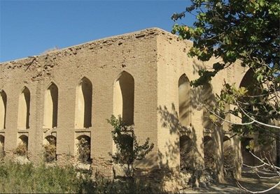 نطنز-کاخ-عباس-آباد-107528