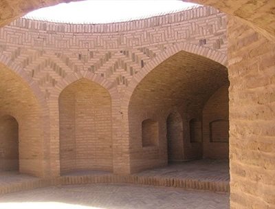 نائین-کاروانسرای-بلاباد-109574