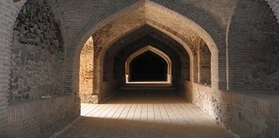 نائین-کاروانسرای-بلاباد-109576