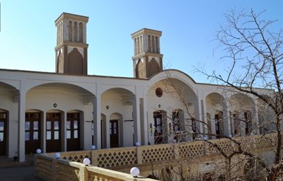 آران-و-بیدگل-اقامتگاه-سنتی-بنی-طبا-110486