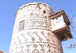 برج حسن کر (حسن تعریفی)