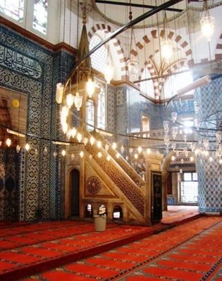 استانبول-مسجد-رستم-پاشا-Rustem-Pasha-Mosque-113022
