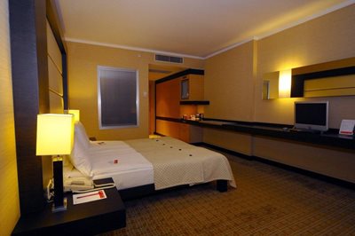 استانبول-هتل-رامادا-پلازا-Ramada-Plaza-Hotel-113318