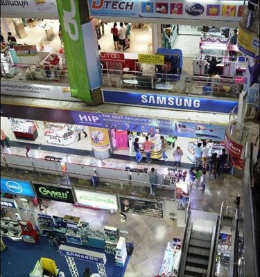 بانکوک-فروشگاه-لوازم-کامپیوتری-پن-تیپ-Pantip-Plaza-113413