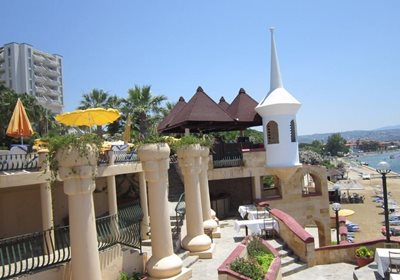 هتل فانتزی Hotel Fantasia Deluxe