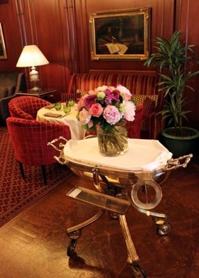 پاریس-هتل-ناپلئون-Hotel-Napoleon-Paris-114628