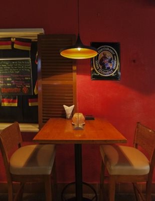 کوالالامپور-رستوران-بلک-فارست-Black-Forest-KL-116945