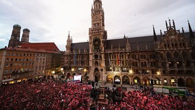 مونیخ-میدان-مارین-Marienplatz-117254