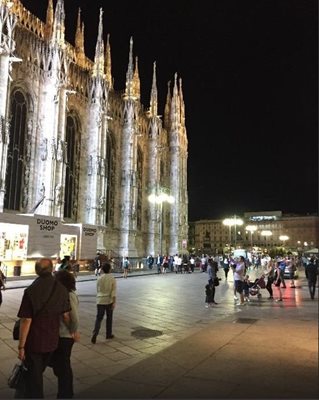میلان-کلیسای-جامع-میلان-Milan-Cathedral-Duomo-120204