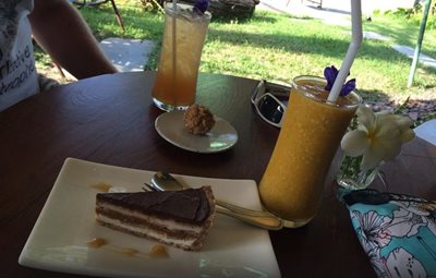 ساموئی-کافه-Sweet-Sisters-Cafe-123562