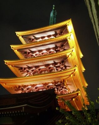 آرامگاه آساکوسا و معبد سنسوجی Asakusa shrine & sensoji temple